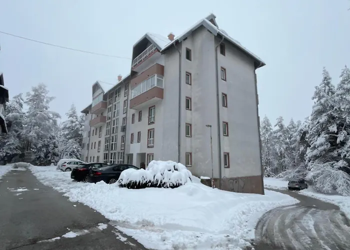 Nestoria 아파트 *