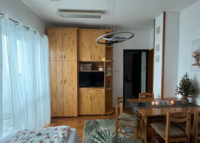 아파트 Nestoria *