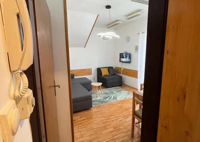 아파트 Nestoria 즐라티보